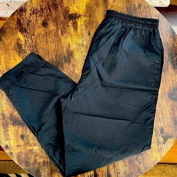 Y2K | womens tracksuit/windbreaker pants. Size: XL - Picture 1 of 11